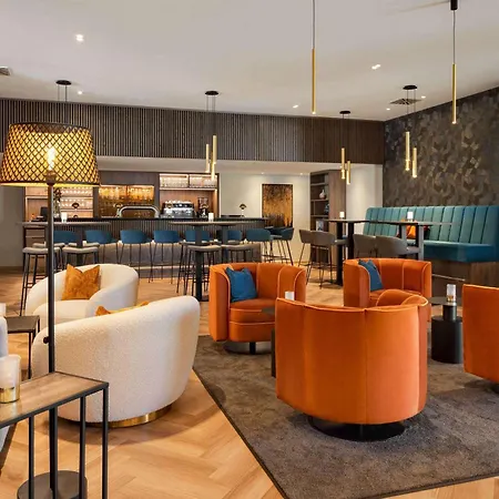 호텔 Vienna House Easy By Wyndham Frankfurt Airport