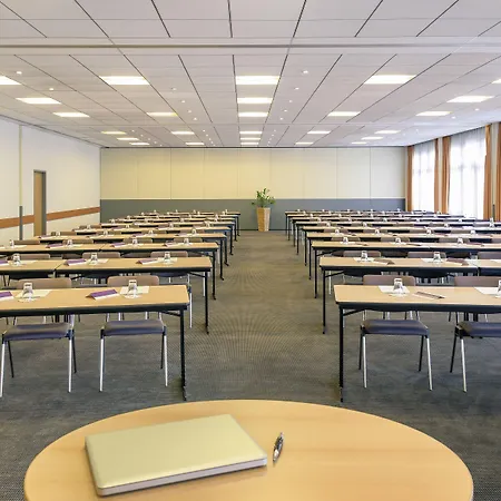 호텔 Vienna House Easy By Wyndham Frankfurt Airport