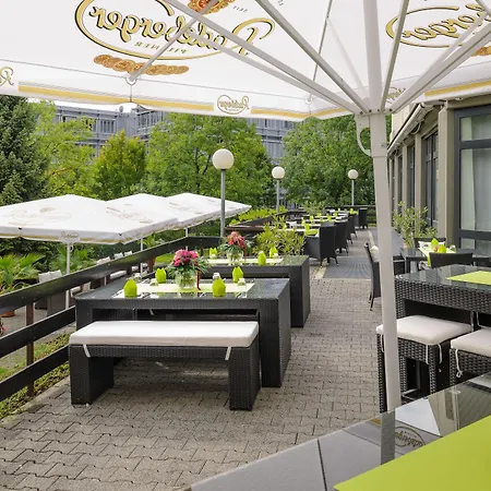 호텔 Vienna House Easy By Wyndham Frankfurt Airport 켈스테르바흐