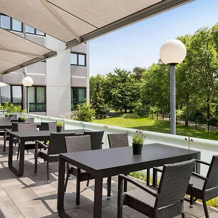 Vienna House Easy By Wyndham Frankfurt Airport 호텔