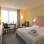 Vienna House Easy By Wyndham Frankfurt Airport Κέλστερμπαχ