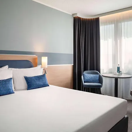 Vienna House Easy Frankfurt Airport Kelsterbach By Sunday Hotels 4*