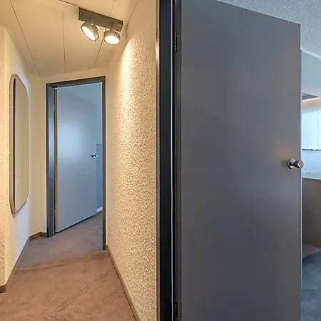 Sunday Frankfurt Airport Hotel 4*
