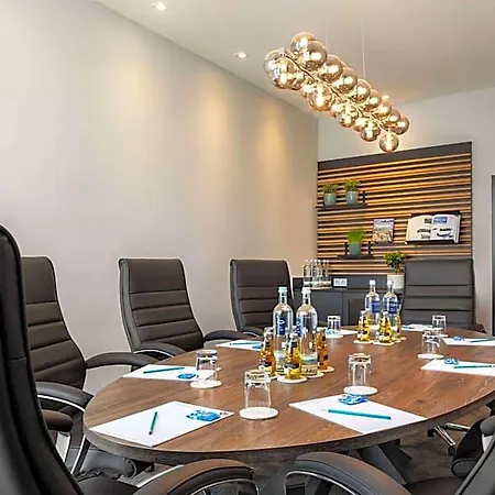 Hotel Sunday Frankfurt Airport Kelsterbach