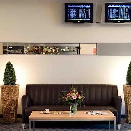 Hotel Sunday Frankfurt Airport