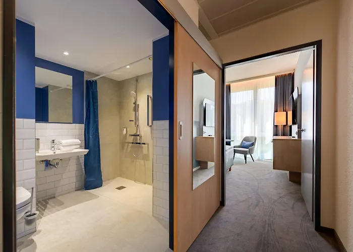 Vienna House Easy By Wyndham Frankfurt Airport Hotel 4*