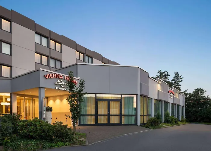 Hotel Vienna House Easy By Wyndham Frankfurt Airport 4*
